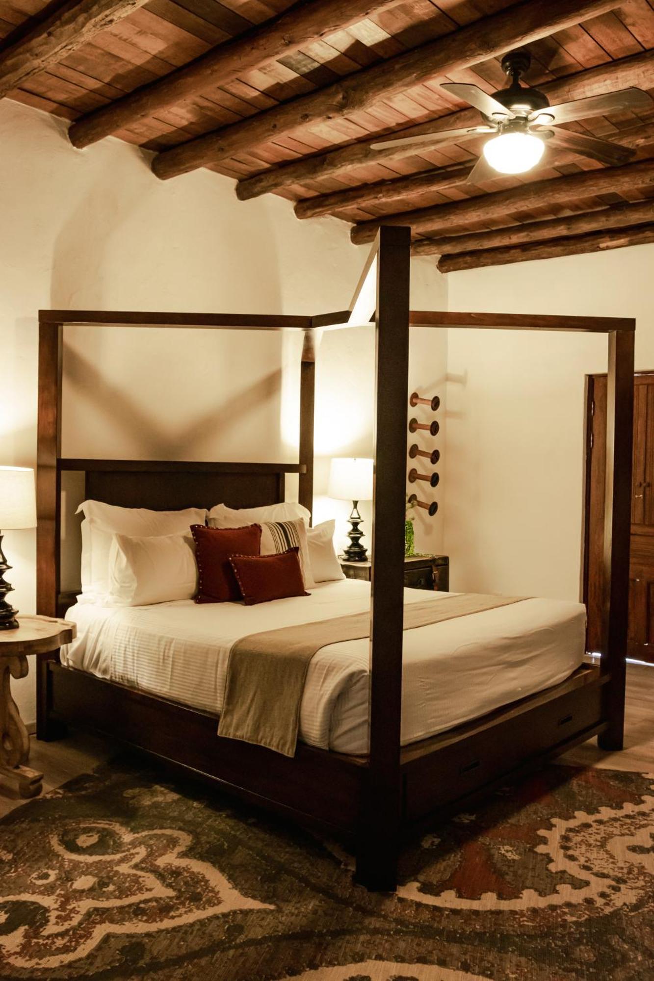 La Casona Del Banco Hotel Boutique Паррас-де-ла-Фуэнте Экстерьер фото